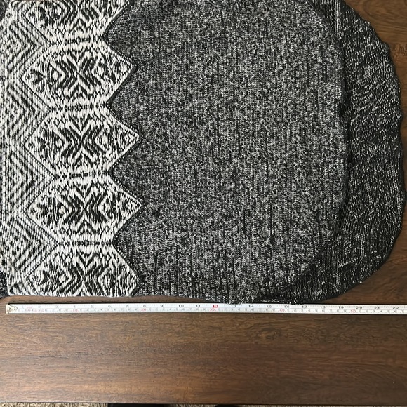 Free People Sweater - Picture 12 of 12